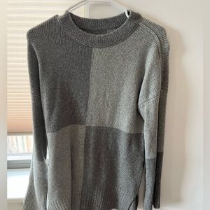 Abercrombie sweater